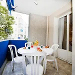 Jardins Fleuris Standing Presta * מאנדליה-לה-נאפול